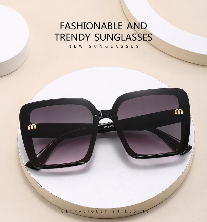 New Retro Square Sunglasses Women Fashion Minimalist Design Anti Blue Light Outdoor Anti UV Sun Glasses Double Beam Female